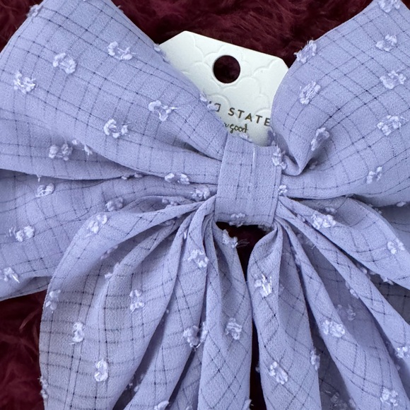 Altar'd State Lavender Hair Clip - Picture 3 of 4